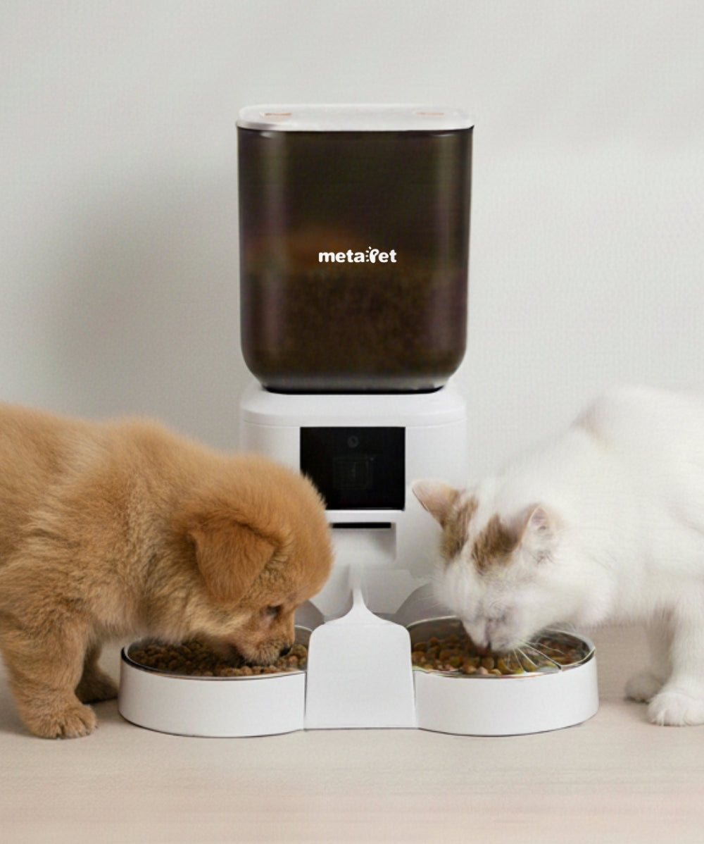 Máy cho thú cưng ăn